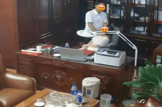 Phim sex thầy hiệu trưởng Hải Hậu tỉnh Ninh Bình – QuatVn