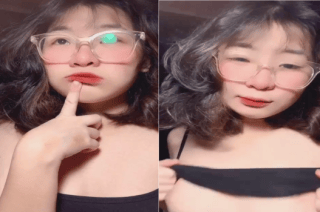 Sexy cô nàng sở hữu vòng một xuất sắc – VNchich