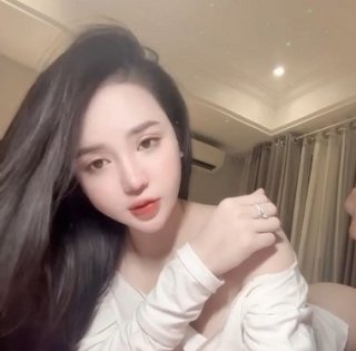 Chu Thúy Quỳnh lên đỉnh với tư thế doggy – Xnhau